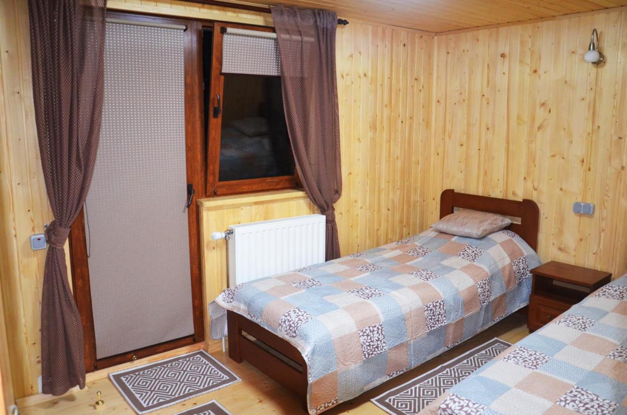 Teremok Guest House Vyshka Exterior photo